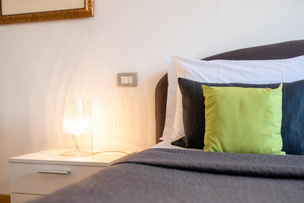 Luxury Flat In Town - Lucca City Center Luaran gambar